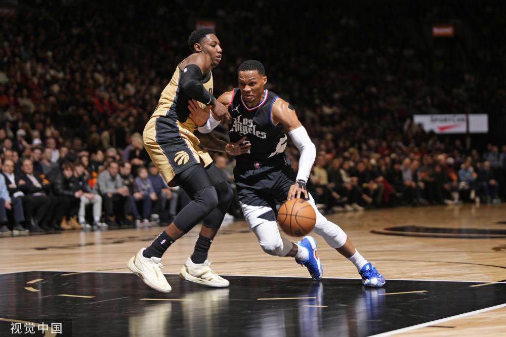 都成了阵容 都成了阵容